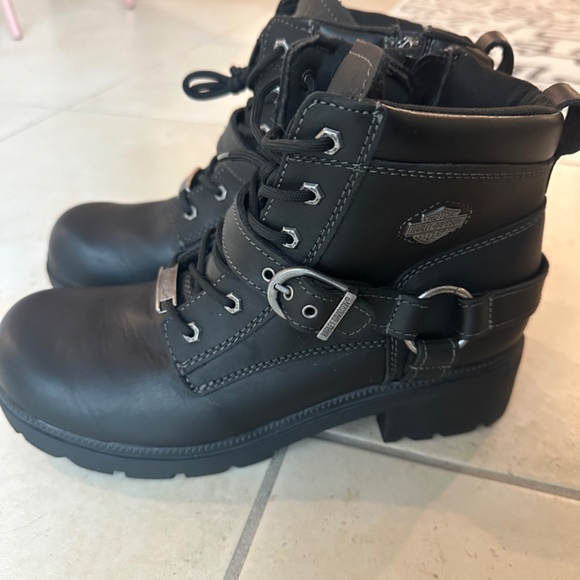 Harley-Davidson Lady’s Leather Boots - Picture 3 of 5